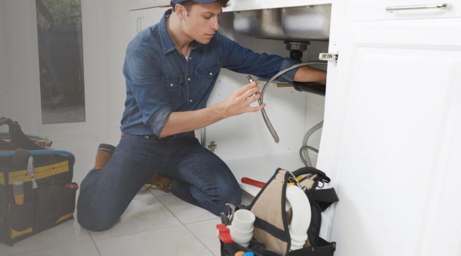 Professional clogged toilet repair in Kaumakani, HI